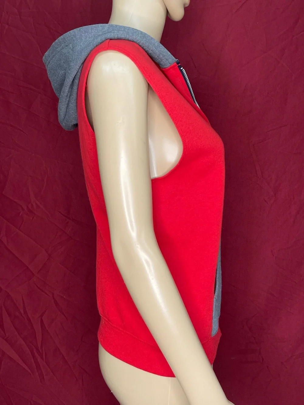 Fruit of the Loom Boys Fleece Full Zip Sleeveless Hoodie Vest Red Gray L 10/12